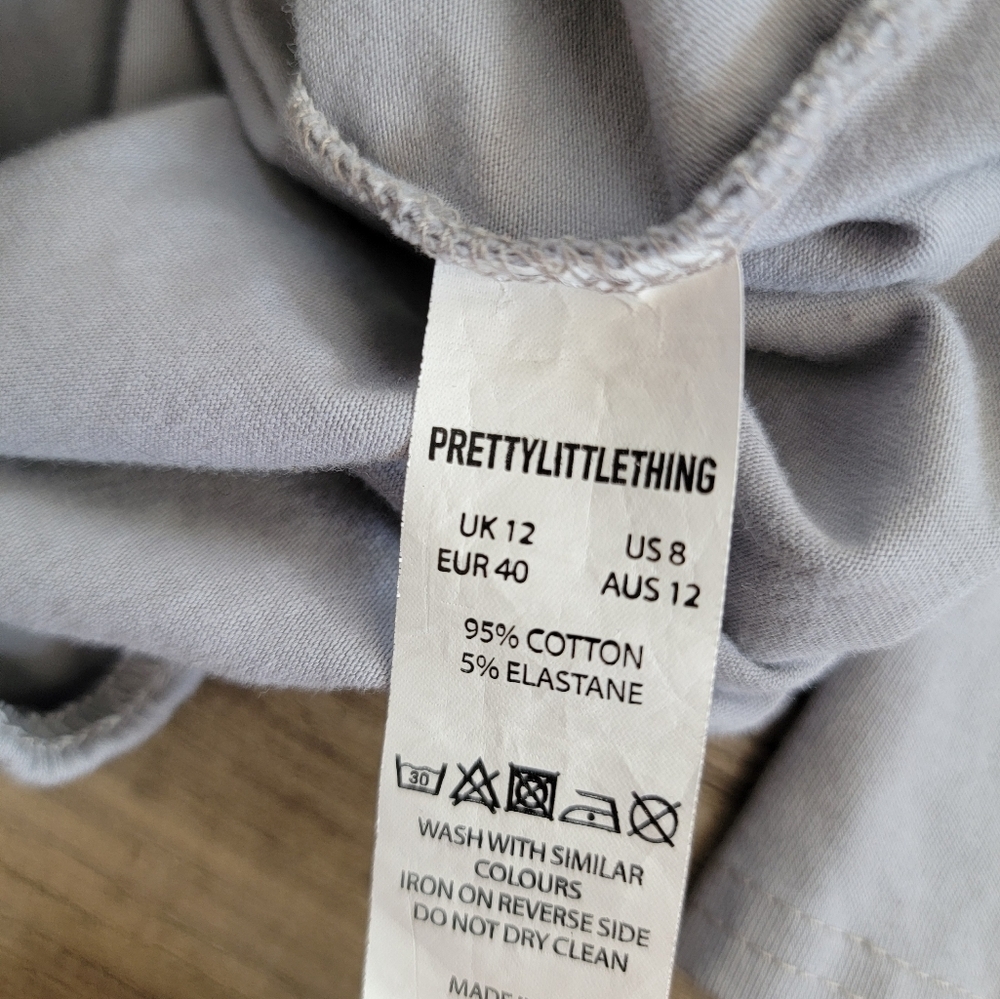 Pretty little things elastic waist long sleeve size medium - Picture 2 of 5
